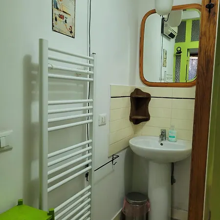 Casa Kirti Affittacamere 3*
