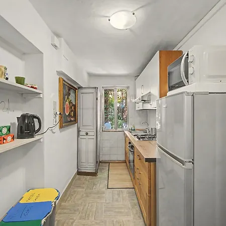 Konukevi Casa Kirti 3*