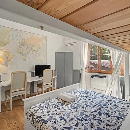 Casa Kirti Konukevi 3*