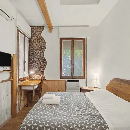 Konukevi Casa Kirti 3*