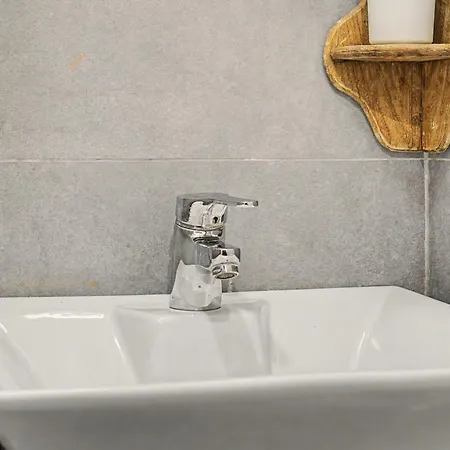Casa Kirti Vendégház 3*
