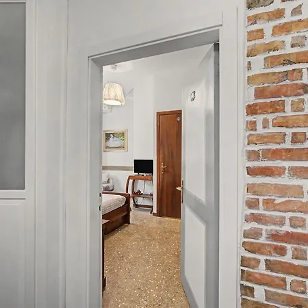 Casa Kirti Konukevi Venedik