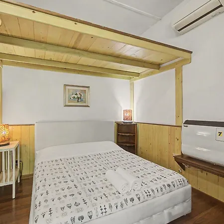 Casa Kirti Konukevi 3*