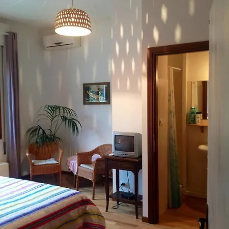 Frühstückspension Casa Kirti